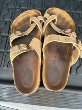 Birkenstock Tobacco Oiled Leather Mayari Sandals in Light Brown Size 37